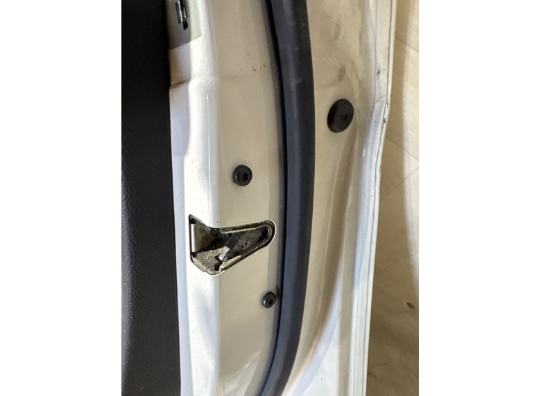 Замок двери передней правой к BMW 3 F30/F31/GT F34, 2013г.