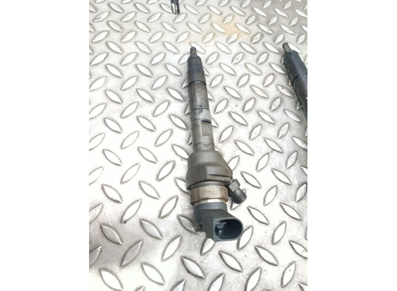 Форсунка к BMW 3 E90/E91/E92/E93, 2010г.