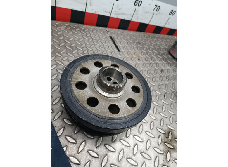 Шкив коленвала к BMW 3 E90/E91/E92/E93, 2009г.