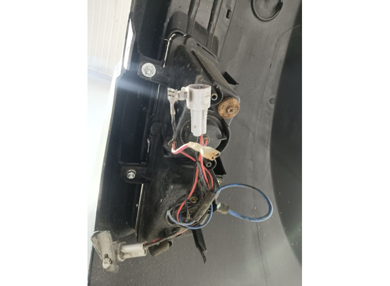 Фара противотуманная левая к Geely Emgrand EC7, 2012г.