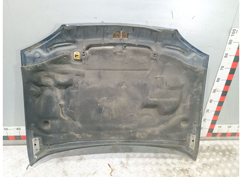 Капот к Ford Fiesta, 2001г.