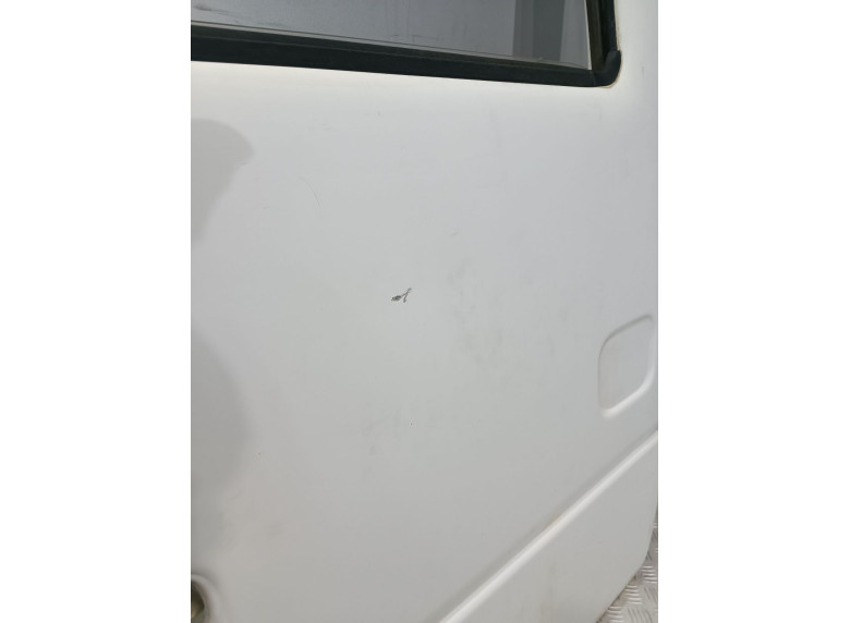 Дверь задняя правая к Nissan Atlas, 2005г.