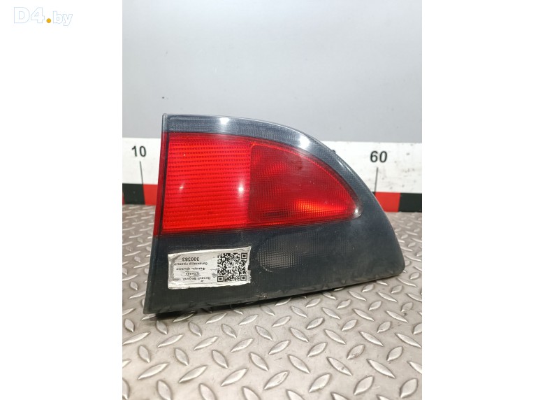 Фонарь крышки багажника правый к Renault Megane undefined г.