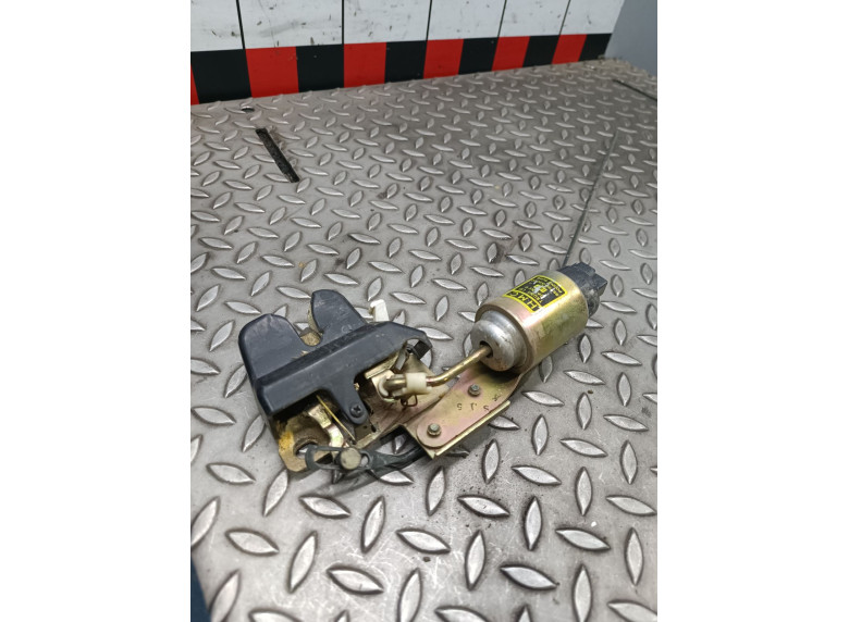 Замок багажника к Замок багажника к Hyundai Lantra undefined г. Lantra