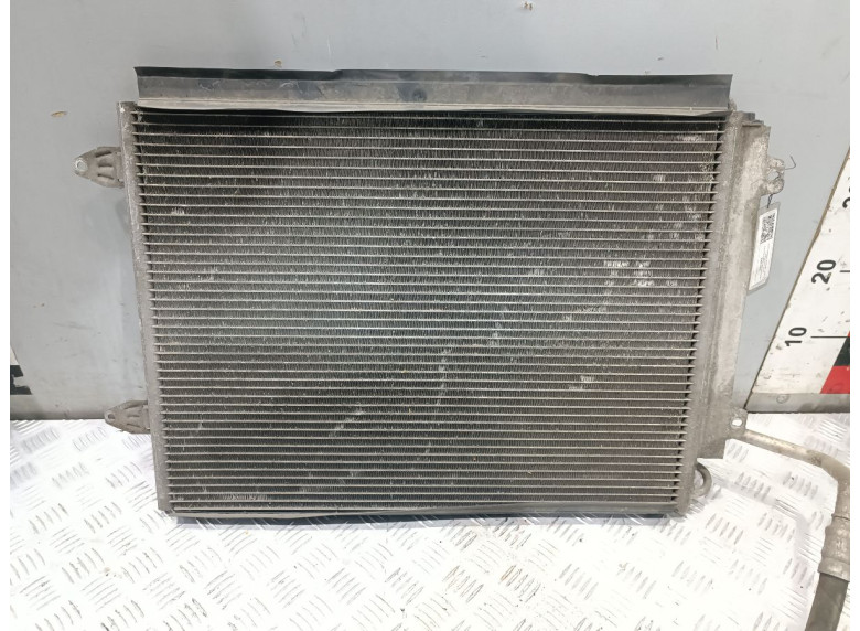 Радиатор кондиционера к Volkswagen Passat, 2007г.