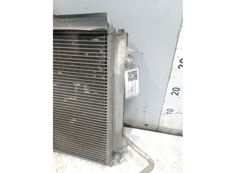 Радиатор кондиционера к Volkswagen Passat, 2007г.