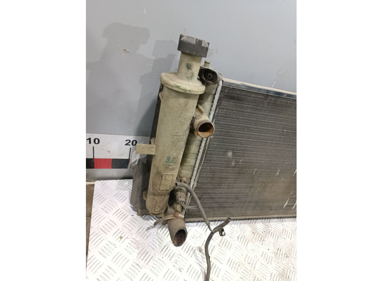 Радиатор (основной) к Fiat Bravo, 1998г.