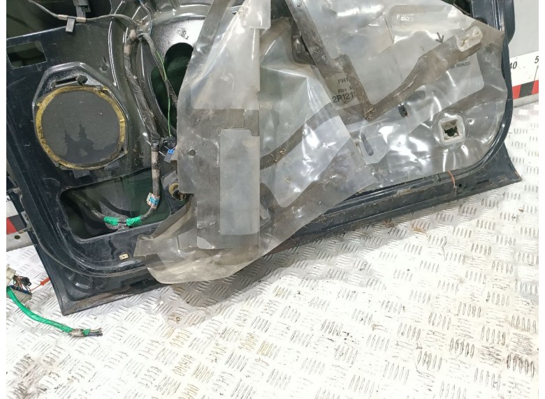 Дверь передняя правая к Дверь передняя правая к Chevrolet Tahoe undefined г. Tahoe