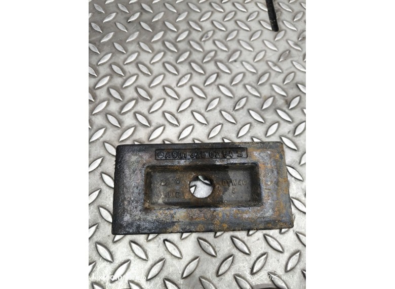 Башмак рессоры к Mercedes Sprinter