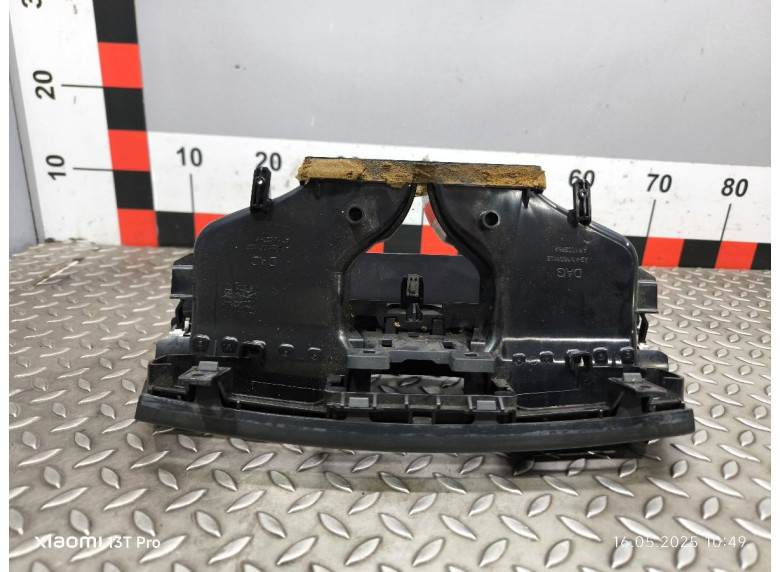 Дефлектор обдува салона к Renault Laguna, 2009г.