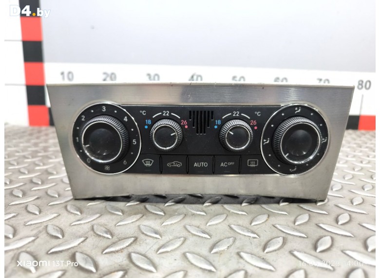 Блок управления печки/климат-контроля к Mercedes CW203 undefined г.