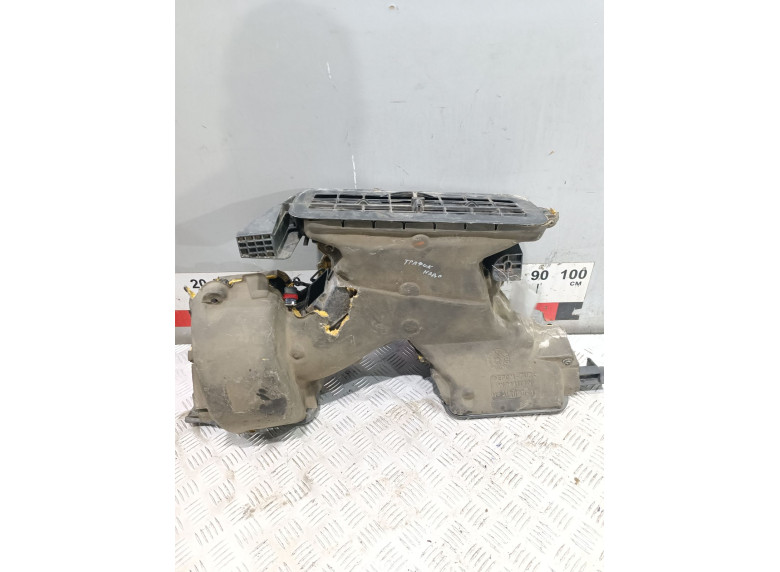 Корпус отопителя (печки) к Renault Trafic, 2004г.