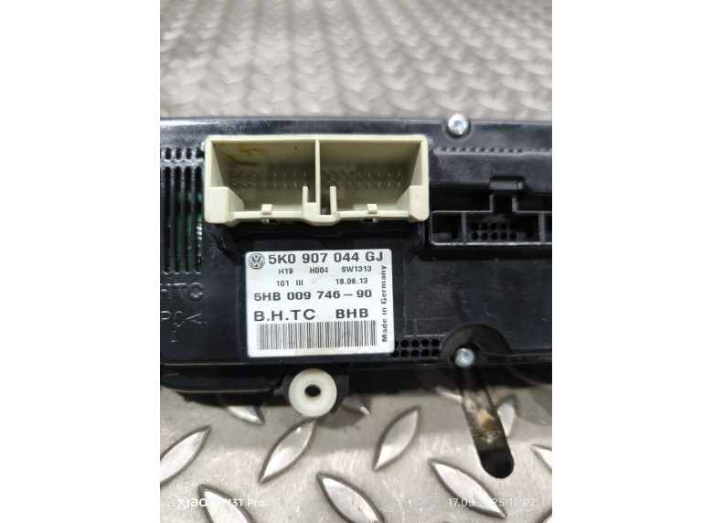 Блок управления печки/климат-контроля к Volkswagen Scirocco, 2013г.