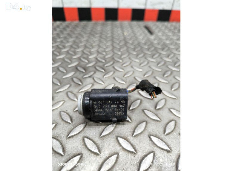 Датчик парктроника к Mercedes CW203 undefined г.