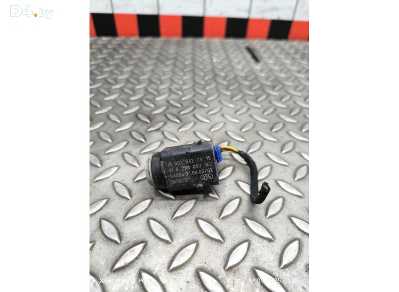 Датчик парктроника к Mercedes CW203 undefined г.