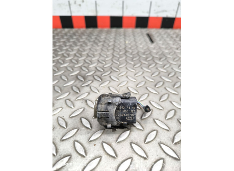 Датчик парктроника к Mercedes C W203, 2002г.