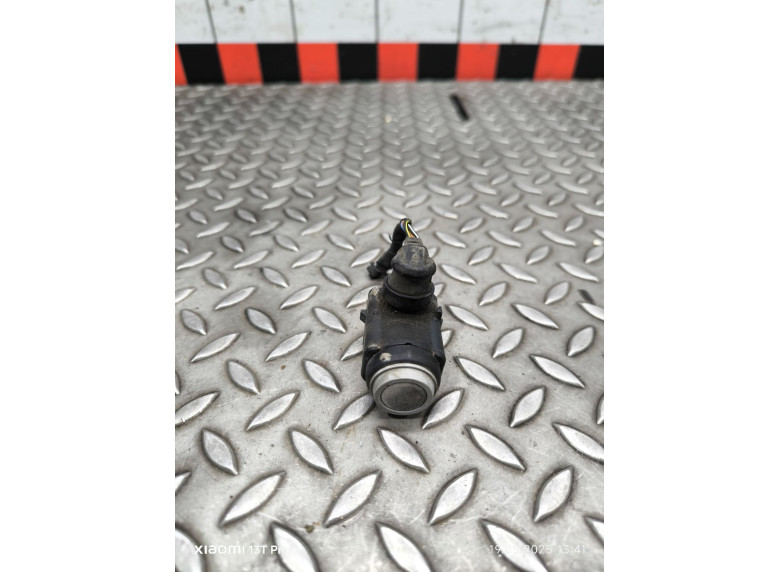 Датчик парктроника к Mercedes C W203, 2004г.