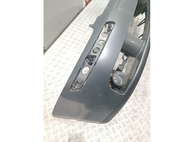 Бампер передний к Volkswagen Golf, 2006г.