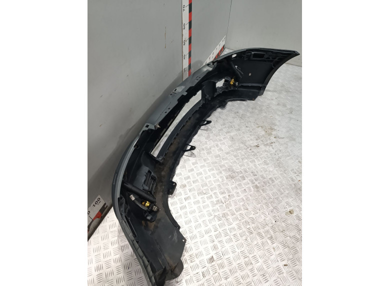 Бампер передний к Volkswagen Golf, 2006г.