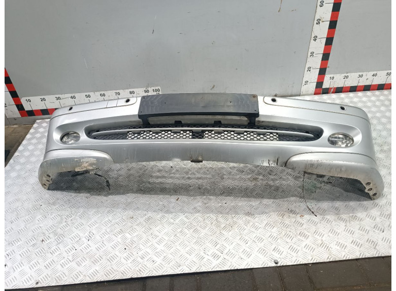 Бампер передний к Mercedes C W203, 2005г.