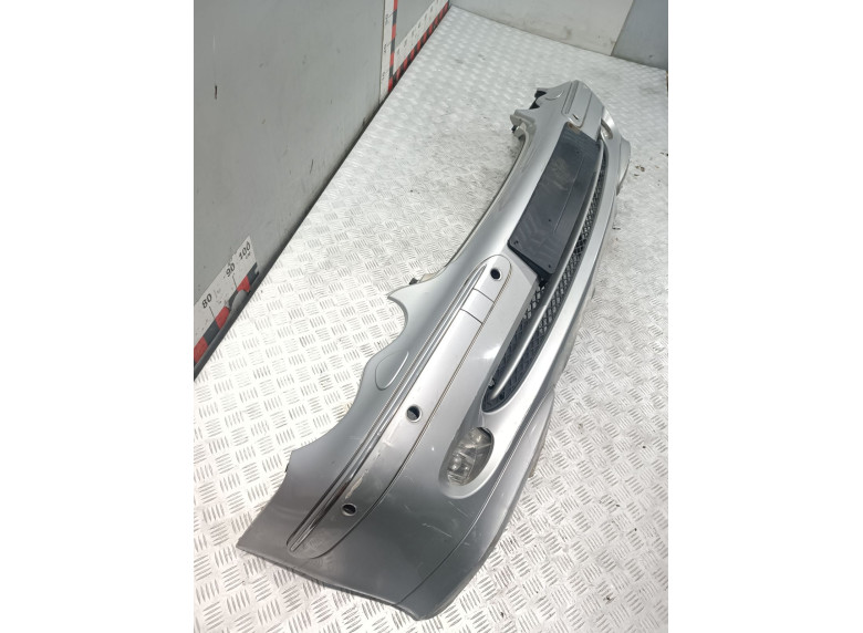 Бампер передний к Mercedes C W203, 2005г.