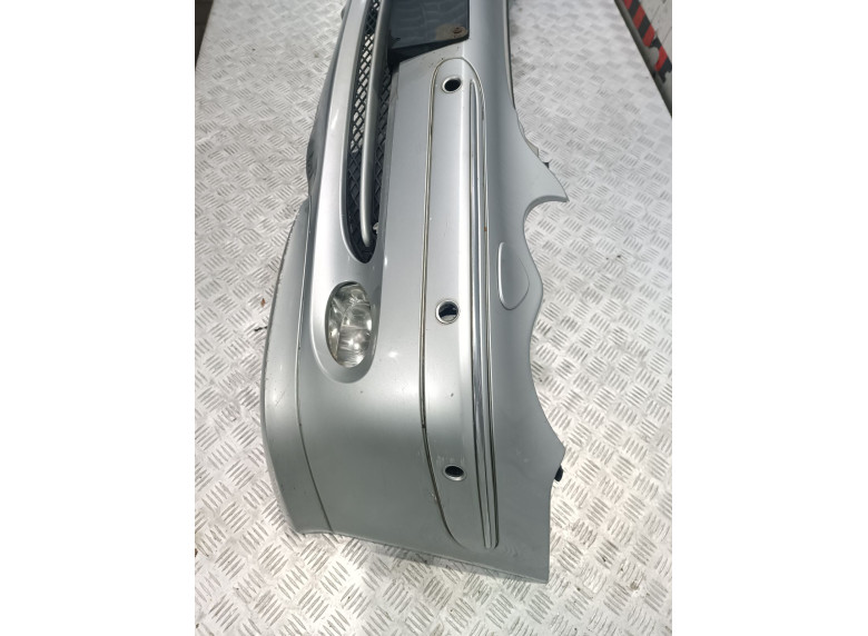 Бампер передний к Mercedes C W203, 2005г.