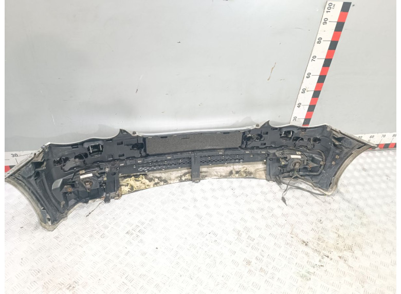 Бампер передний к Mercedes C W203, 2005г.