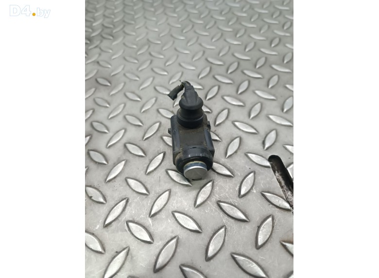 Датчик парктроника к Mercedes CW203 undefined г.