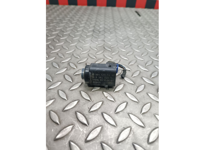 Датчик парктроника к Mercedes C W203, 2005г.