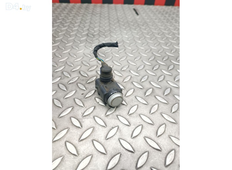 Датчик парктроника к Mercedes CW203 undefined г.