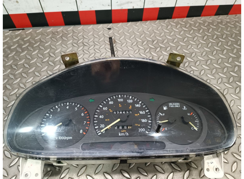 Щиток приборов (приборная панель) к Kia Sportage, 1998г.