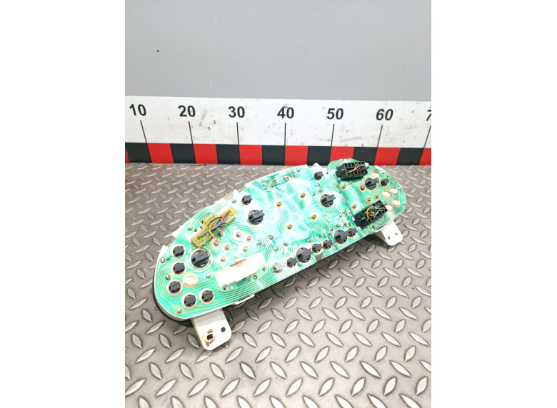 Щиток приборов (приборная панель) к Kia Sportage, 1998г.