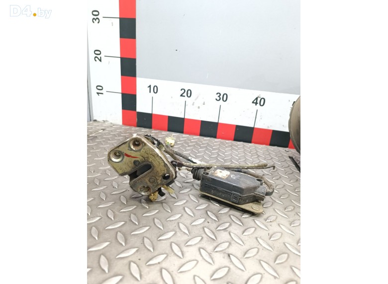 Замок двери передней правой к Kia Sportage undefined г.