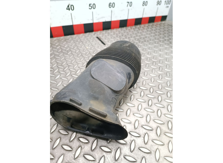 Решетка воздухозаборника к Volkswagen Transporter, 1995г.