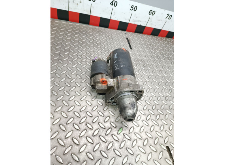 Стартер к Mercedes C W203, 2004г.