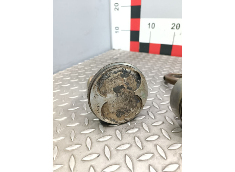 Поршень к BMW 7 E65/E66, 2005г.