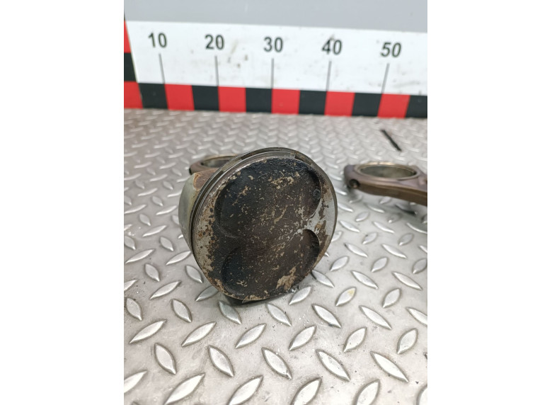 Поршень к BMW 7 E65/E66, 2005г.