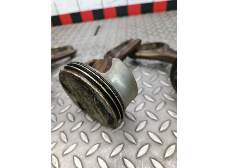 Поршень к BMW 7 E65/E66, 2005г.