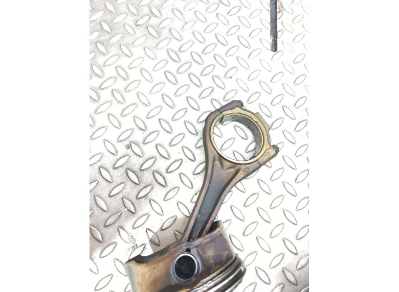 Шатун к BMW 7 E65/E66, 2005г.