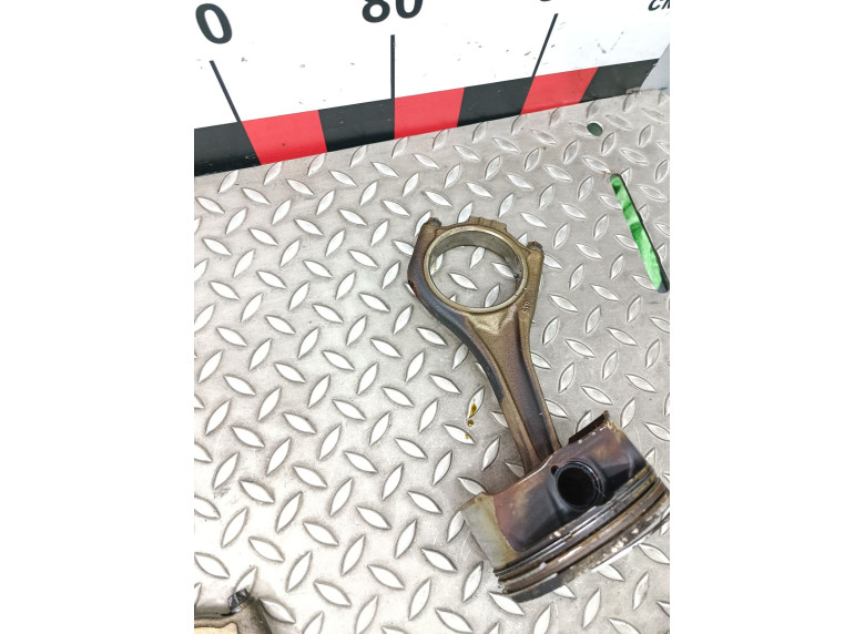 Шатун к BMW 7 E65/E66, 2005г.