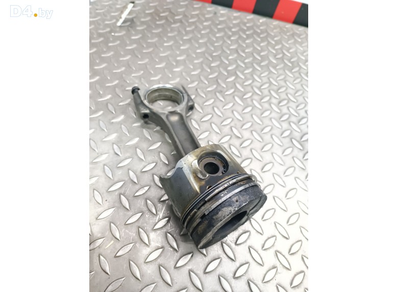 Поршень к Volvo V40 undefined г.