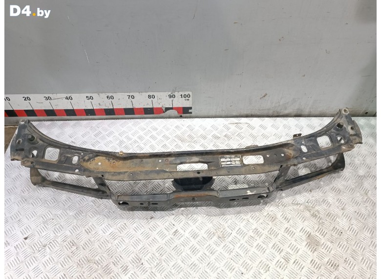 Передняя панель крепления облицовки (телевизор) к Volkswagen Passat undefined г.