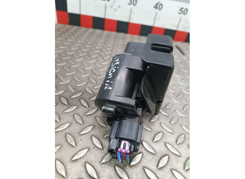 Замок багажника к Opel Insignia, 2010г.