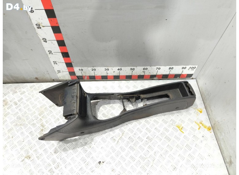 Консоль салона (кулисная часть) к Opel Vectra undefined г.