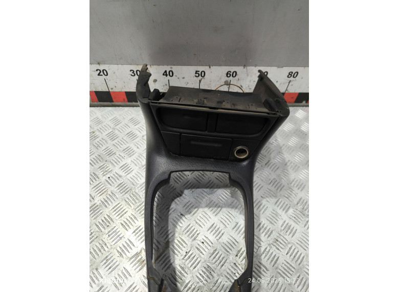 Консоль салона (кулисная часть) к Opel Vectra, 1998г.