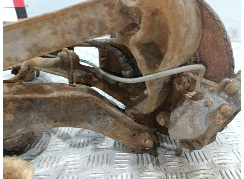 Ступица задняя левая к Opel Vectra, 1998г.