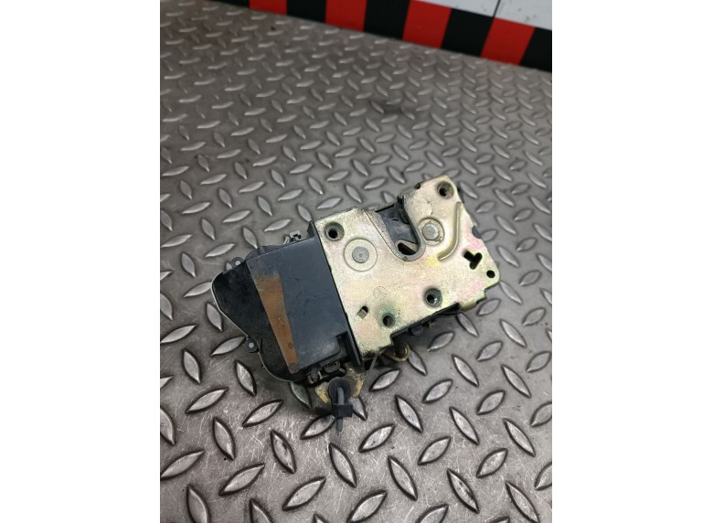 Замок двери передней левой к Замок двери передней левой к Peugeot 406 undefined г. 406