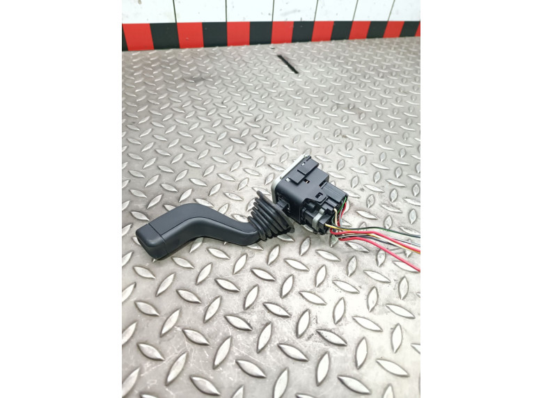 Переключатель поворотов к Opel Vectra, 1998г.