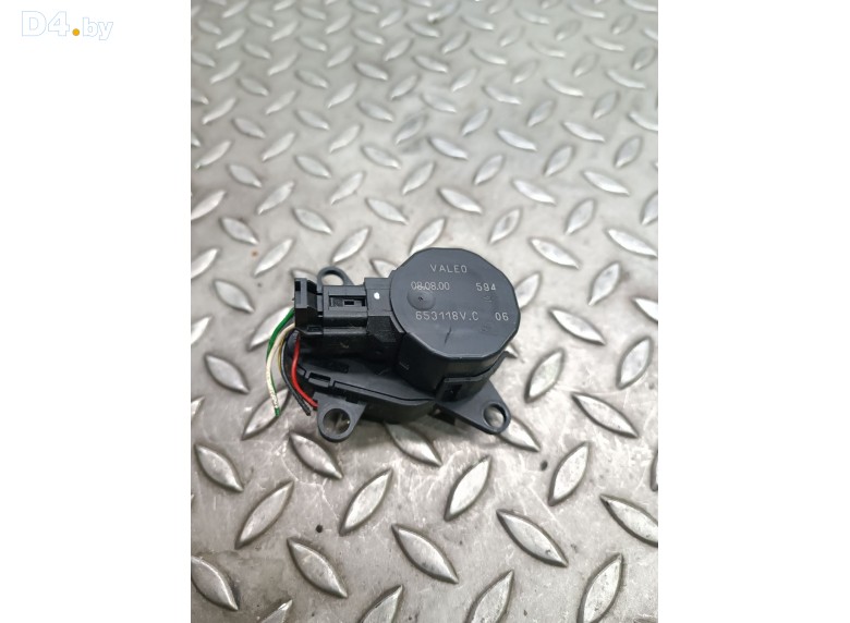 Моторчик заслонки печки к Peugeot 406 undefined г.