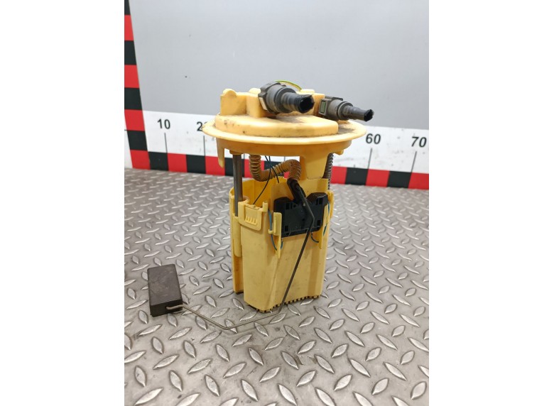 Колба в бак к Peugeot 207